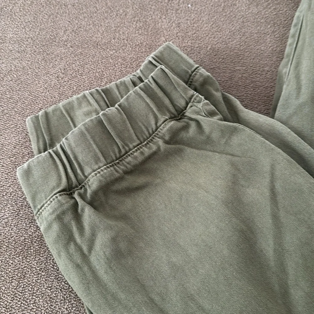 Akademiks Joggers Mens XL Khaki Green Hip Hop 90s Pants Stretch (TD)